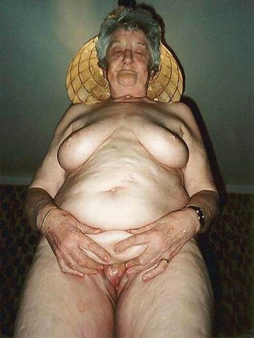 Very old grannies shows their wrinkled bodies - part 3989 page 1