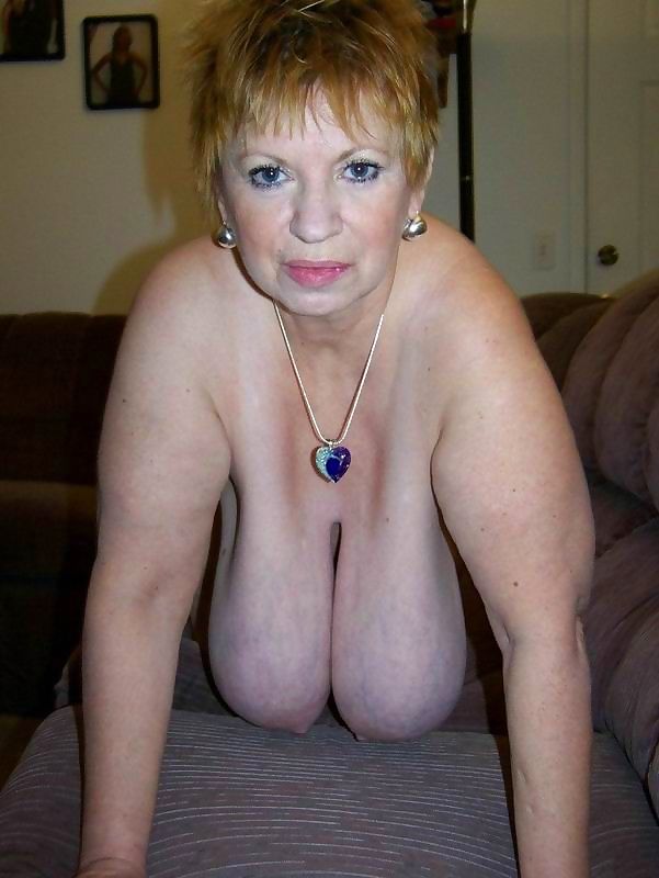 Amateur granny with huge boobs - part 3370 page 1