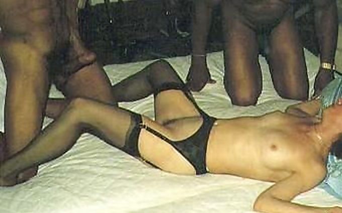 Genuine cuckold interracial pictures - part 3921 page 1